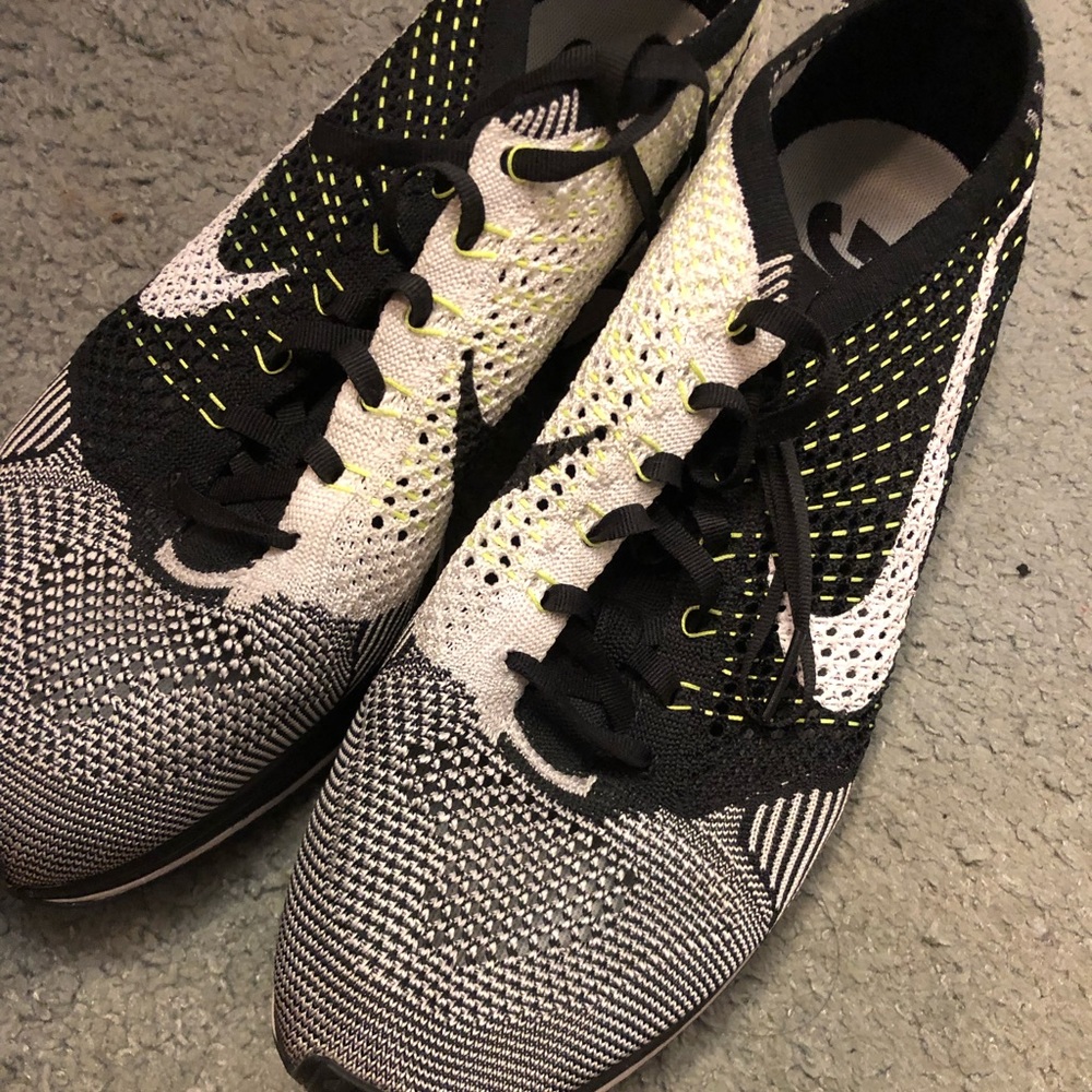 Nike flyknit racer